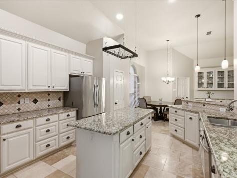 2421 London Drive Plano TX 75025