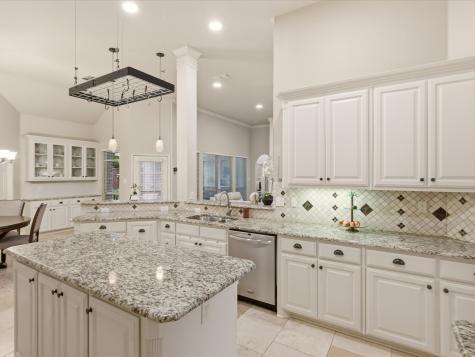 2421 London Drive Plano TX 75025