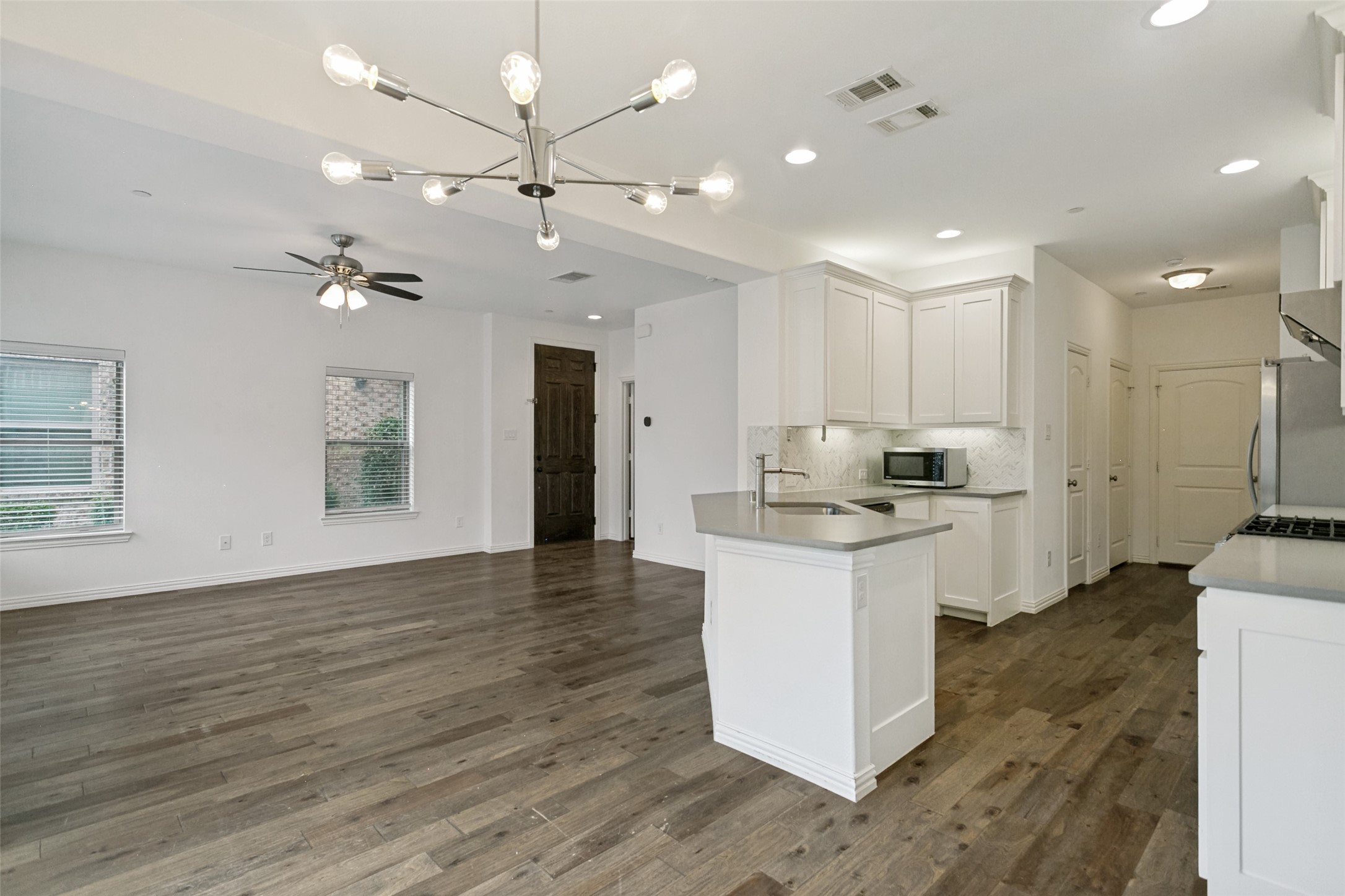 2324 Molly Lane Plano TX 75074