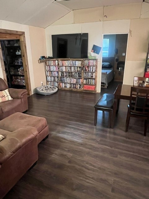 10755 Lakeside Drive Kemp TX 75143