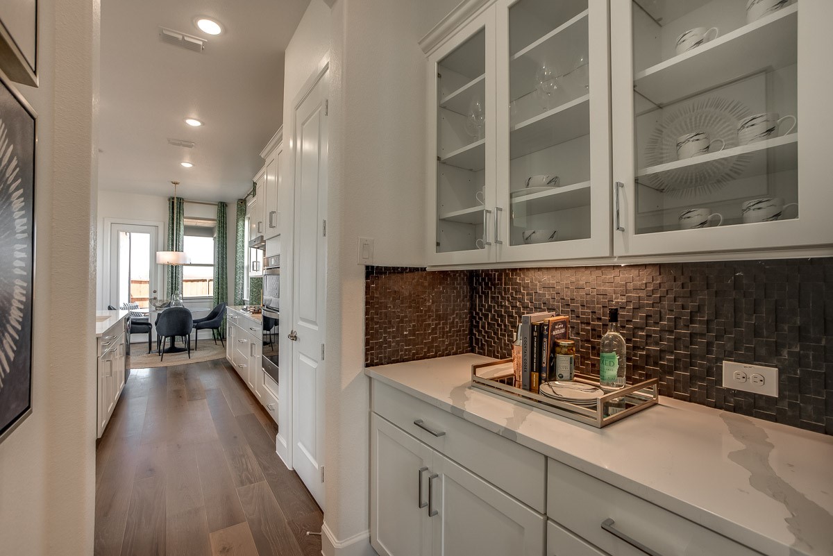 1437 Sun Garden Way Justin TX 76247