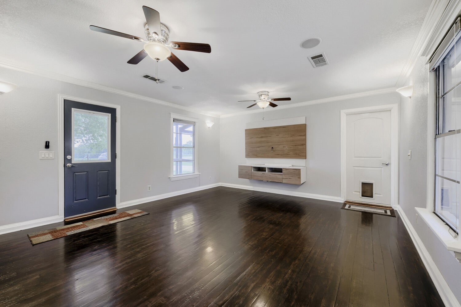6375 Retta Mansfield Road Burleson TX 76028