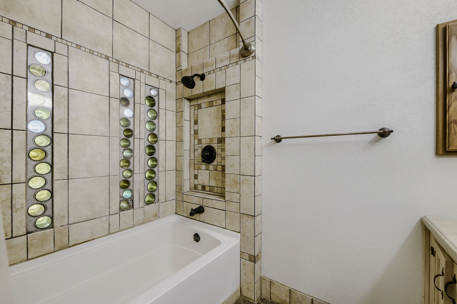 6375 Retta Mansfield Road Burleson TX 76028