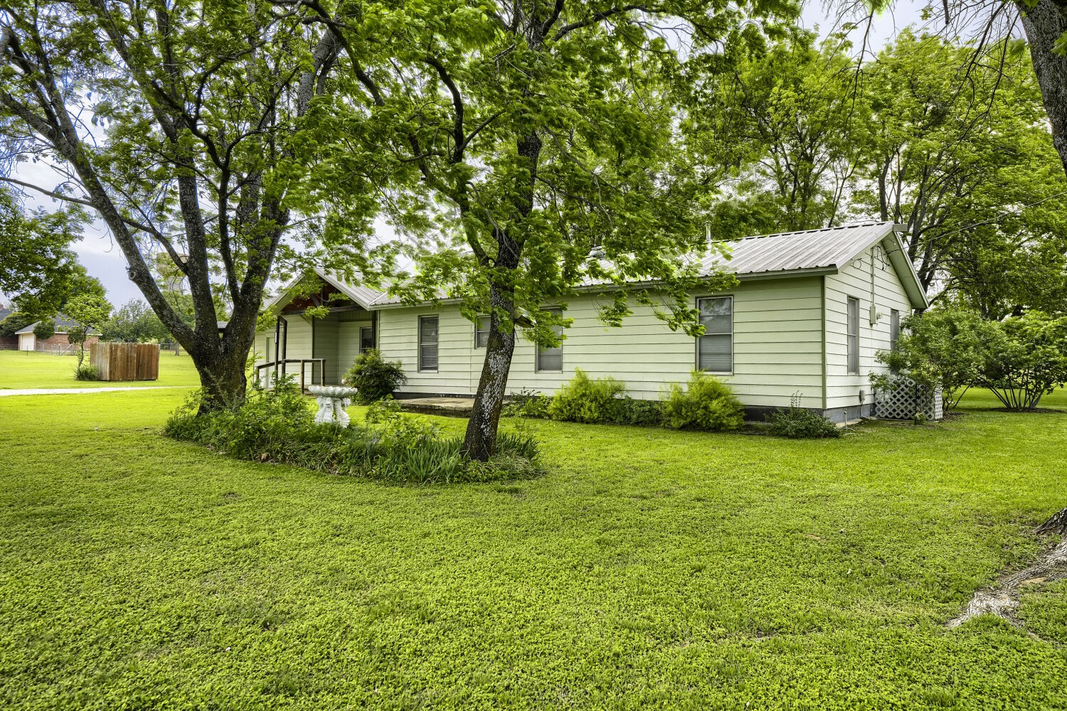 6375 Retta Mansfield Road Burleson TX 76028
