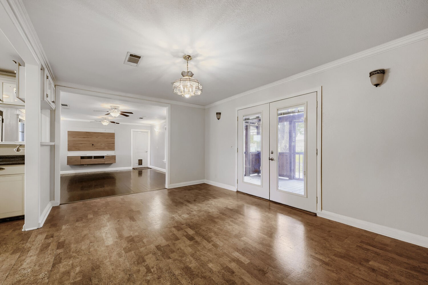 6375 Retta Mansfield Road Burleson TX 76028