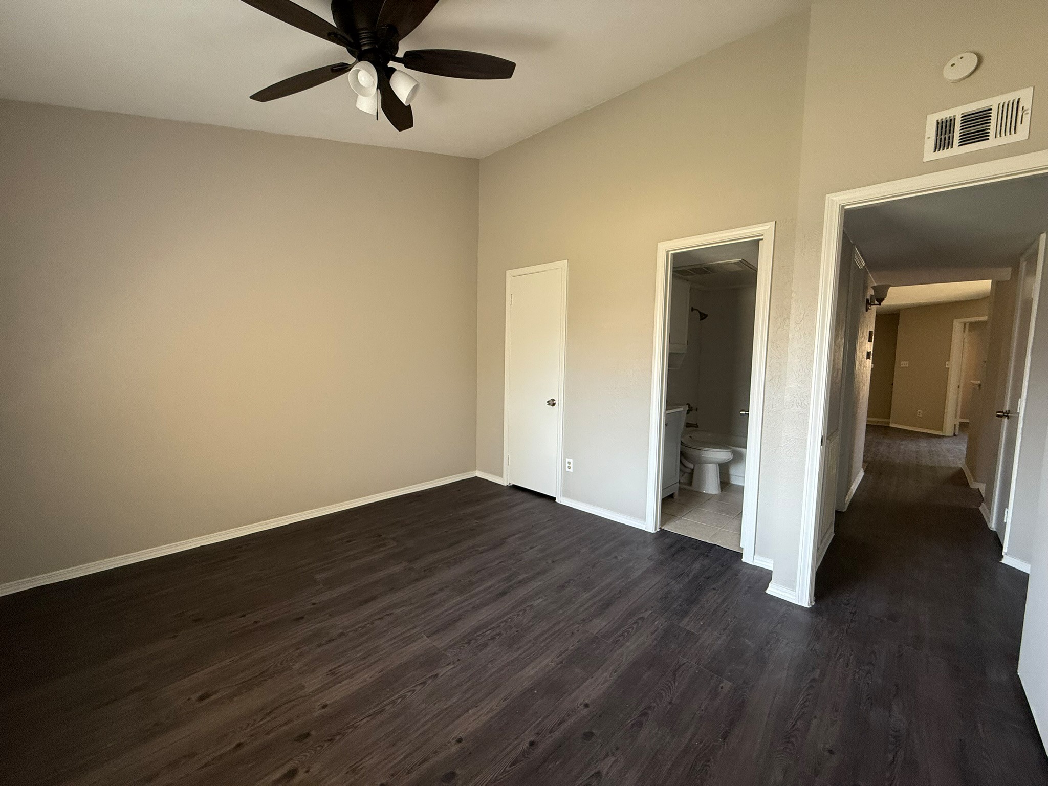 409 411 Dollins Street Cedar Hill TX 75104