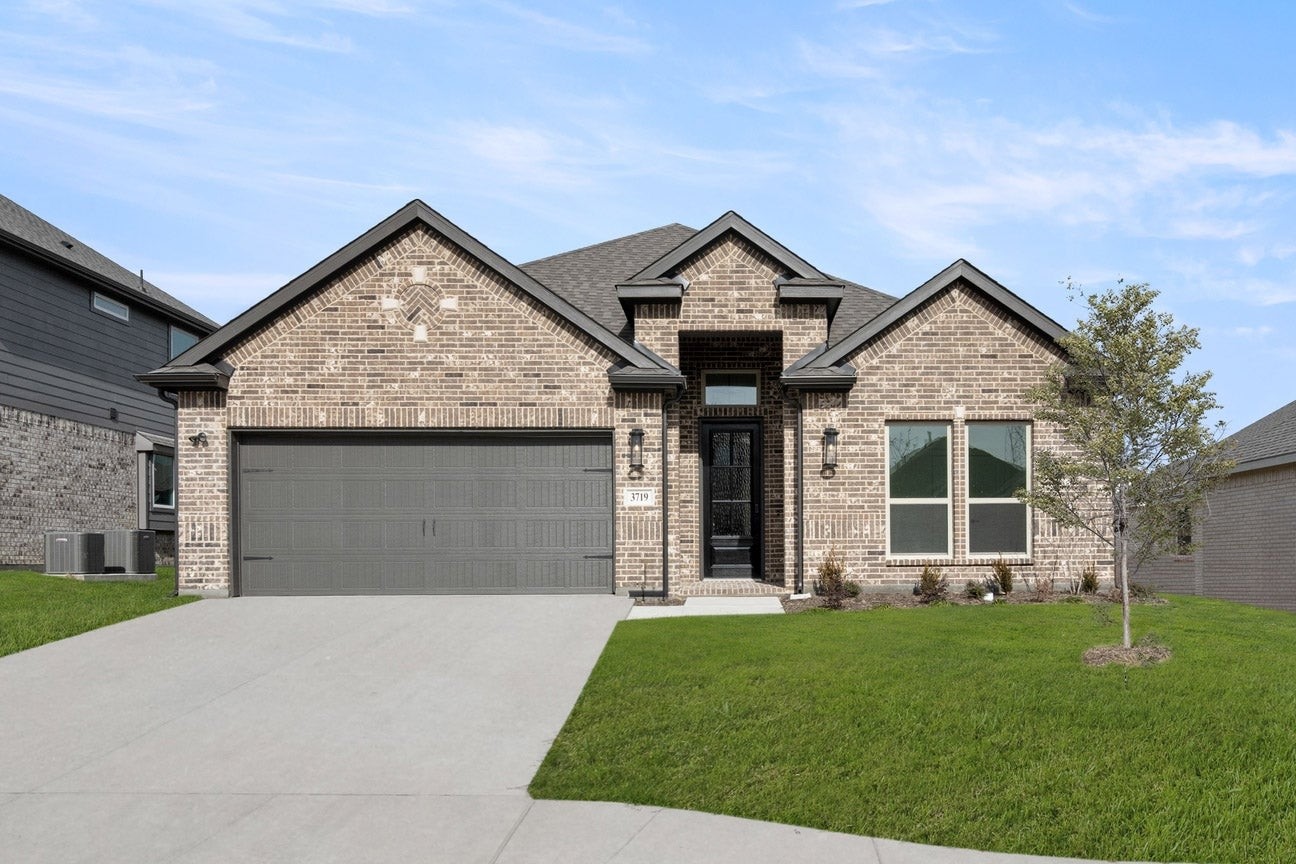 3719 Ironwood Street Midlothian TX 76065