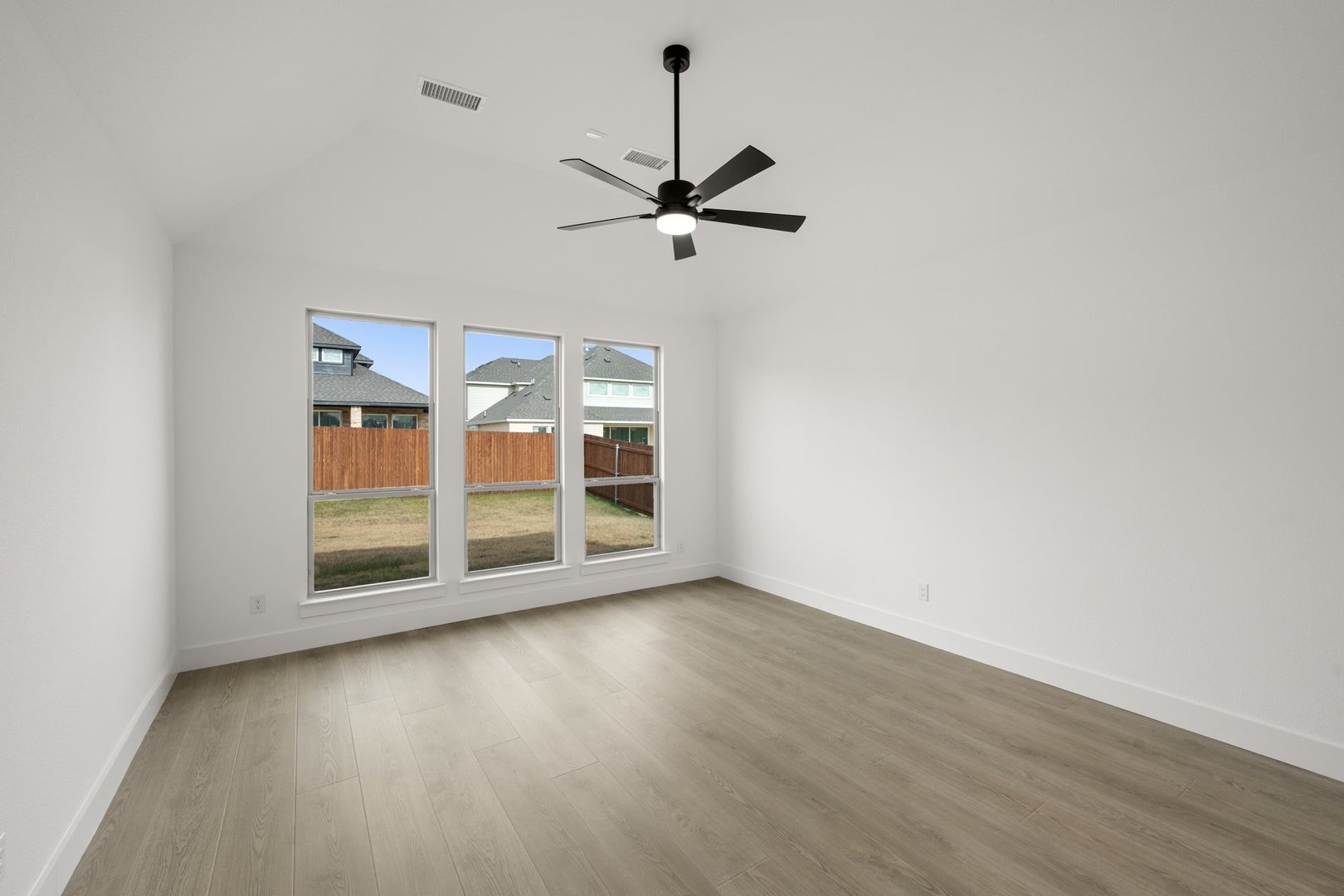 3719 Ironwood Street Midlothian TX 76065