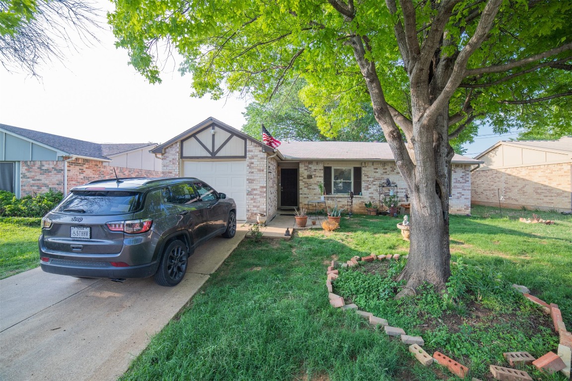 7021 Greenview Circle N Fort Worth TX 76120