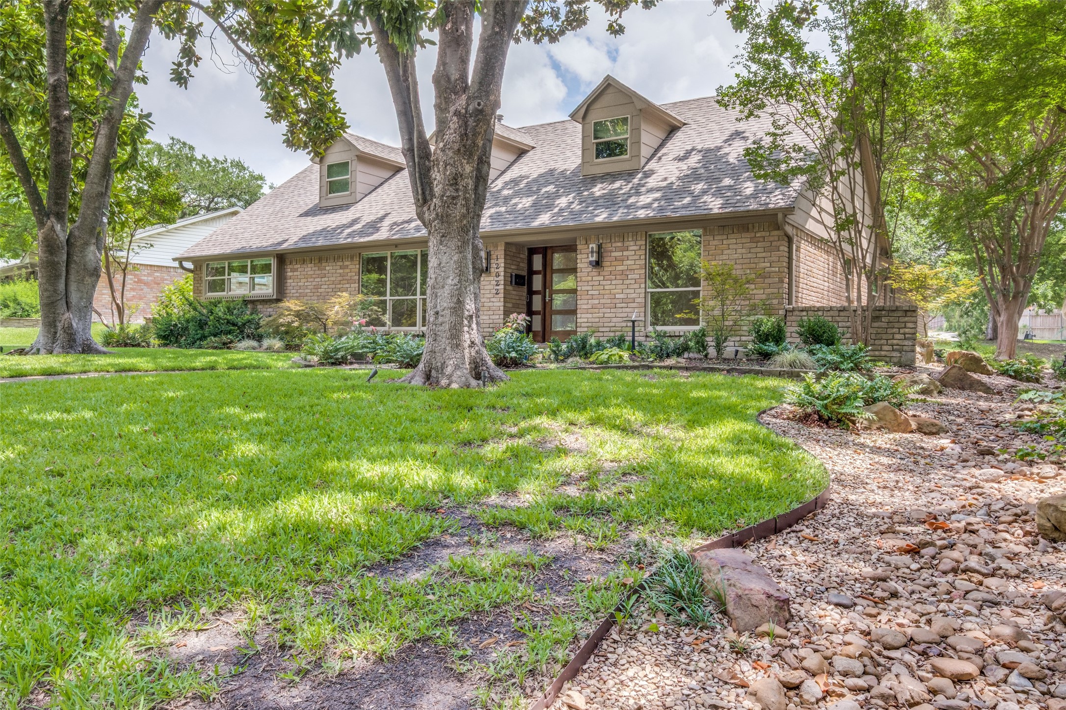 12022 Dixfield Drive Dallas TX 75218