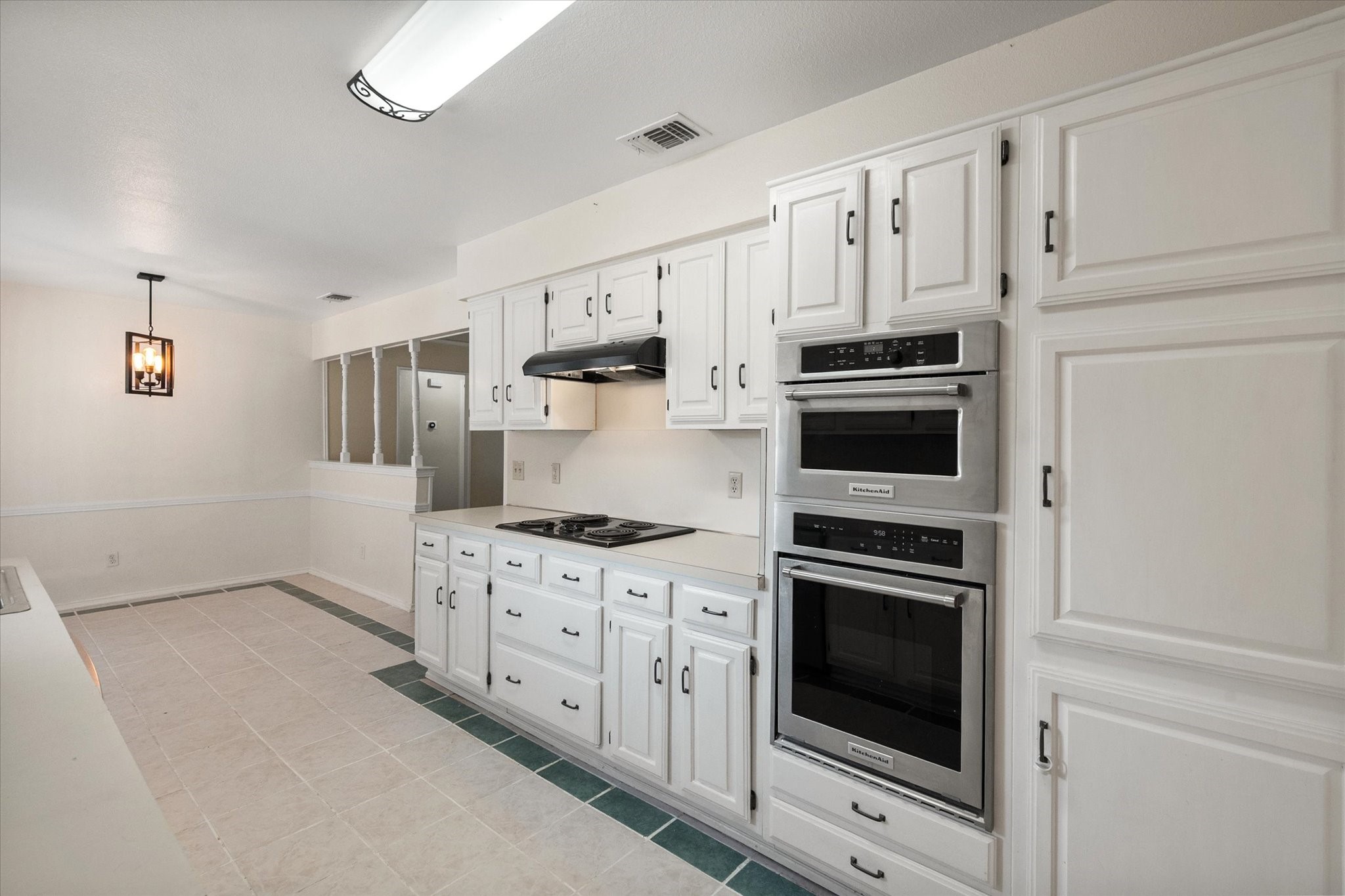505 Meadow Ridge Cedar Hill TX 75104