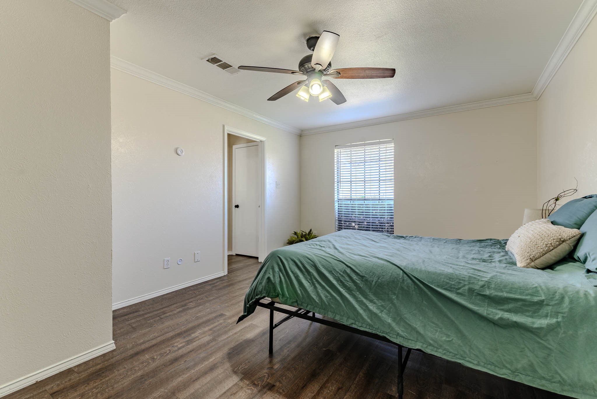 505 Meadow Ridge Cedar Hill TX 75104