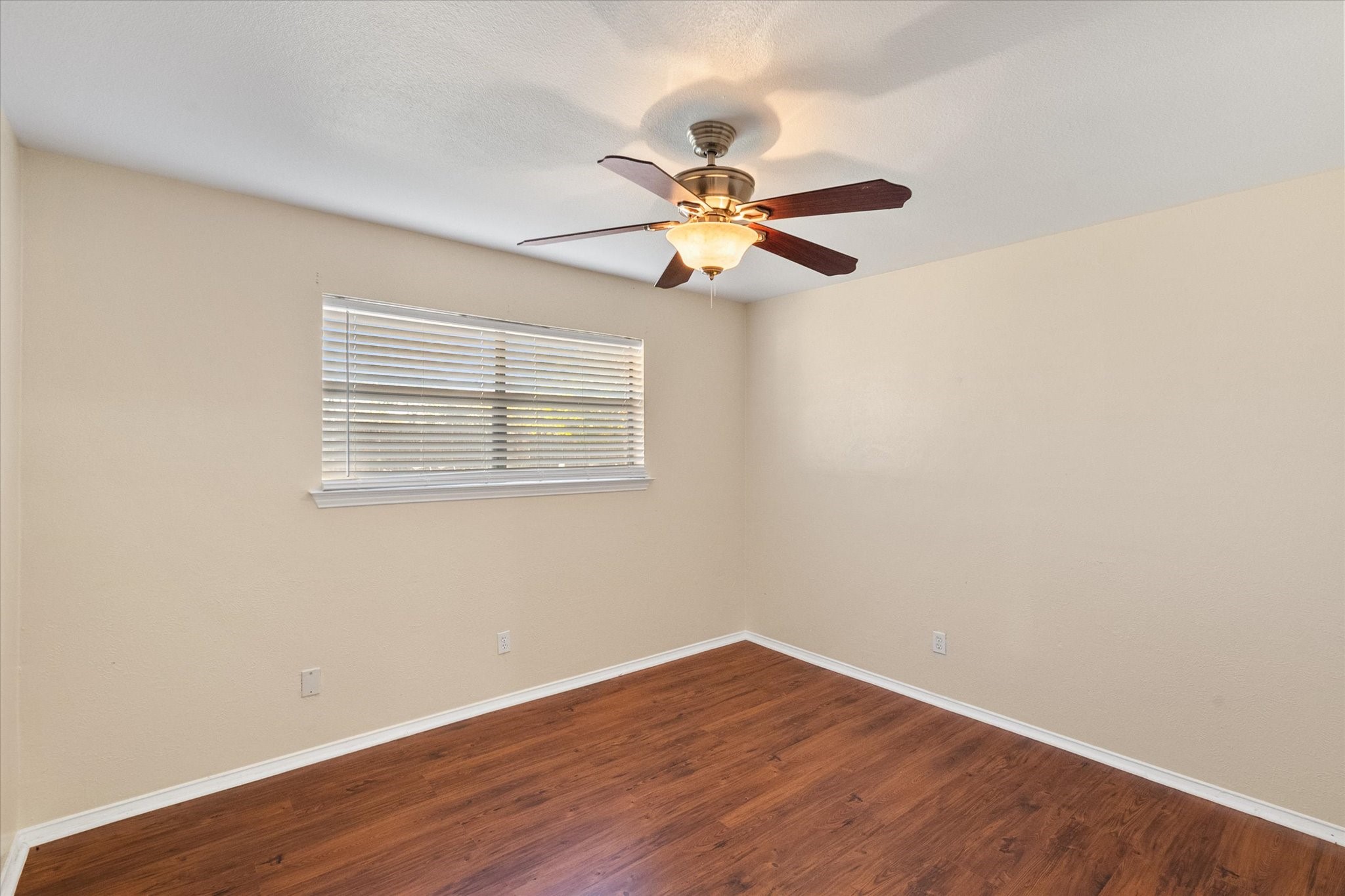 505 Meadow Ridge Cedar Hill TX 75104