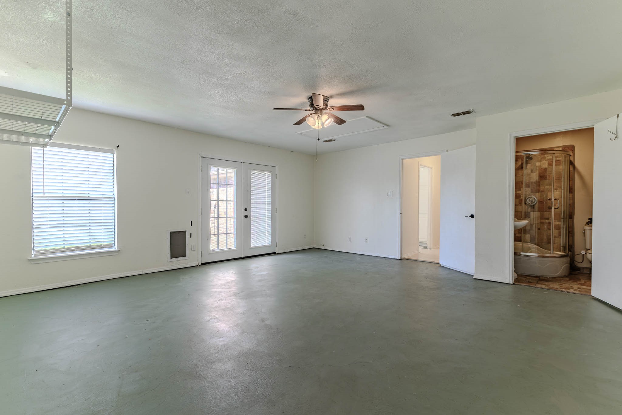505 Meadow Ridge Cedar Hill TX 75104