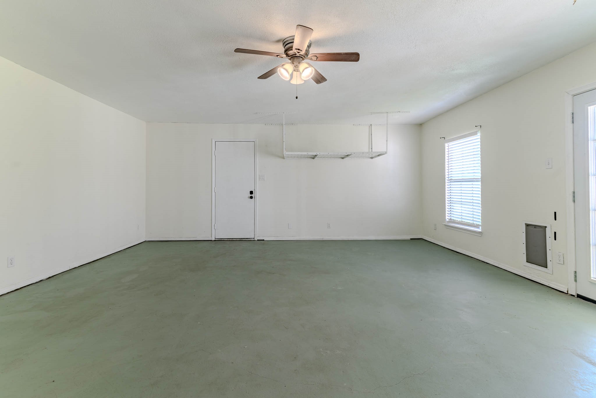 505 Meadow Ridge Cedar Hill TX 75104