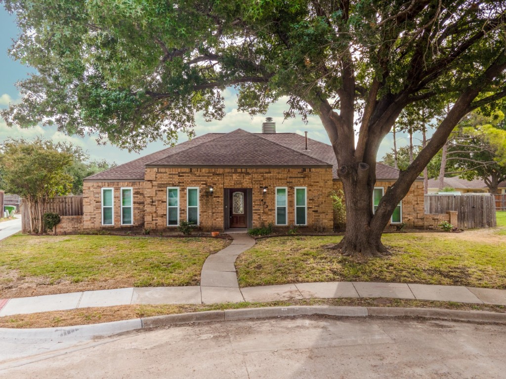 422 Ridgegate Place Garland TX 75040