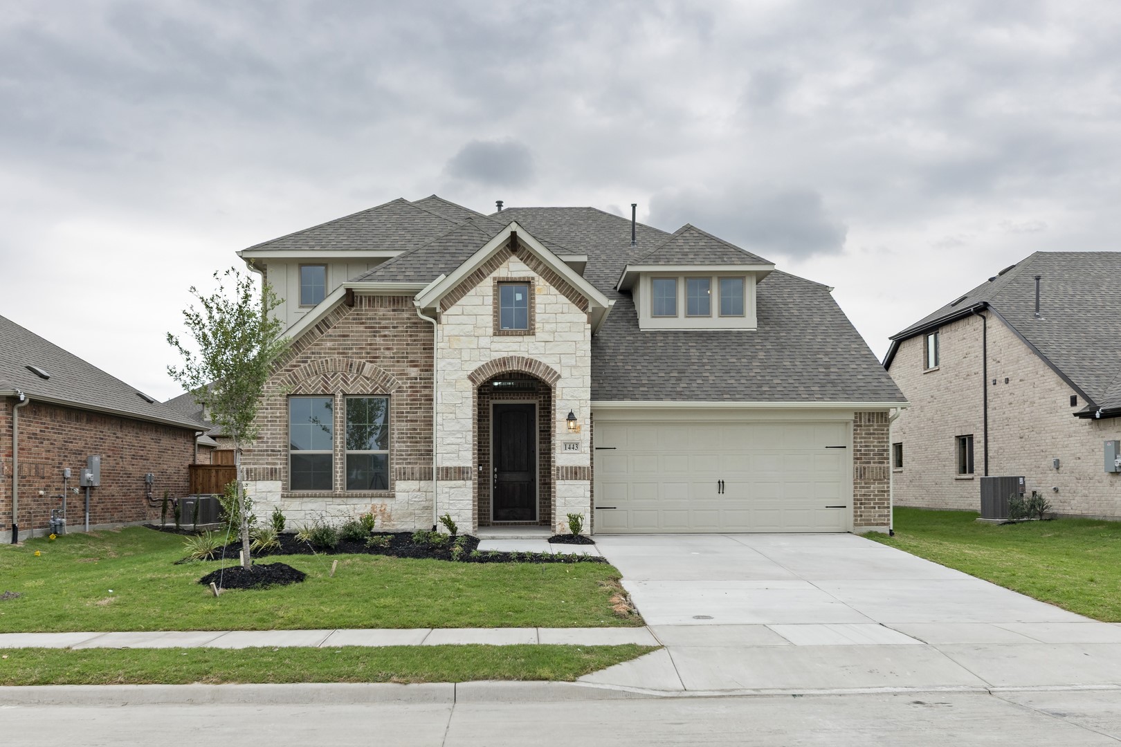 1443 Canadian Lane Van Alstyne TX 75495