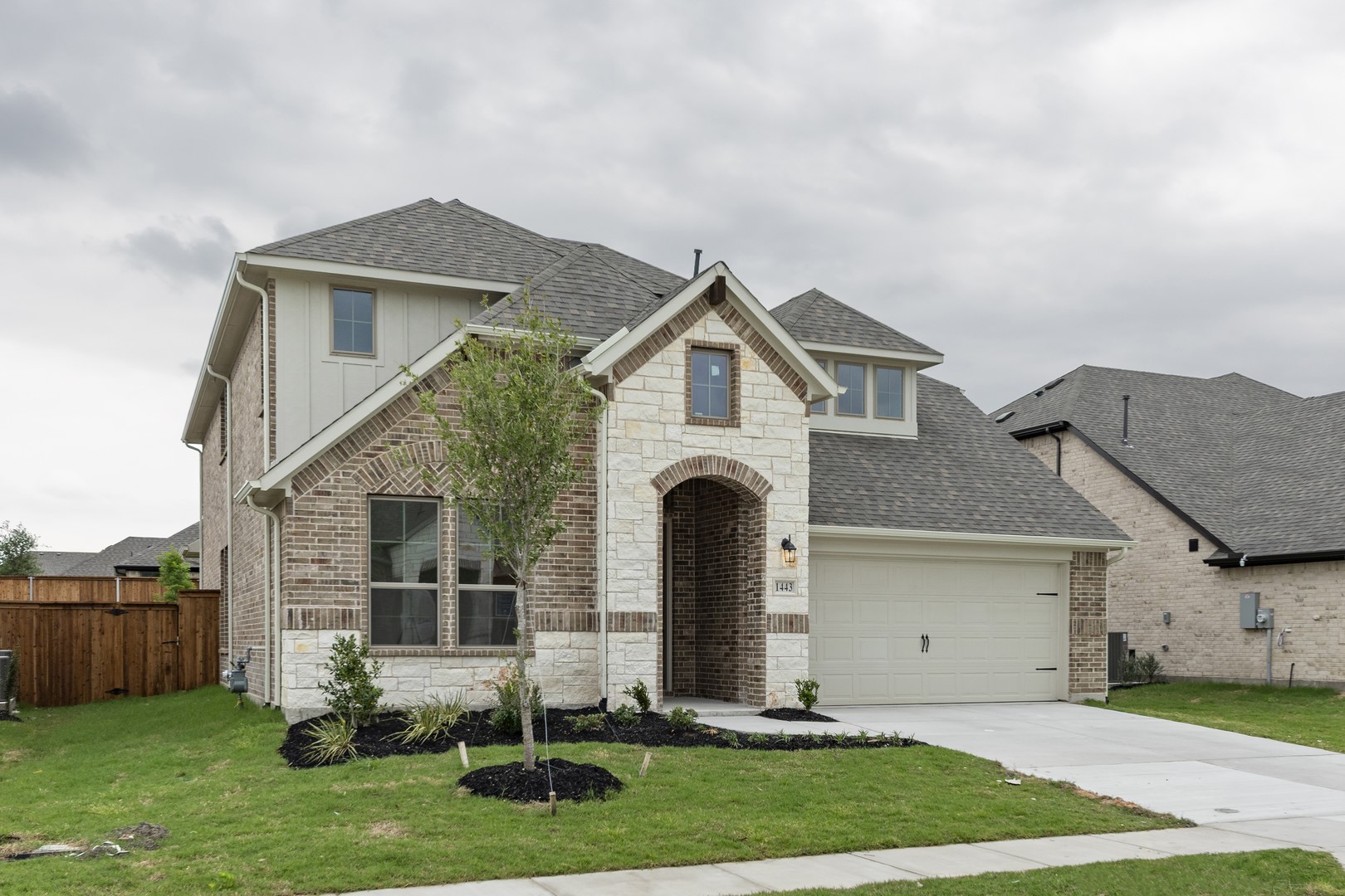 1443 Canadian Lane Van Alstyne TX 75495