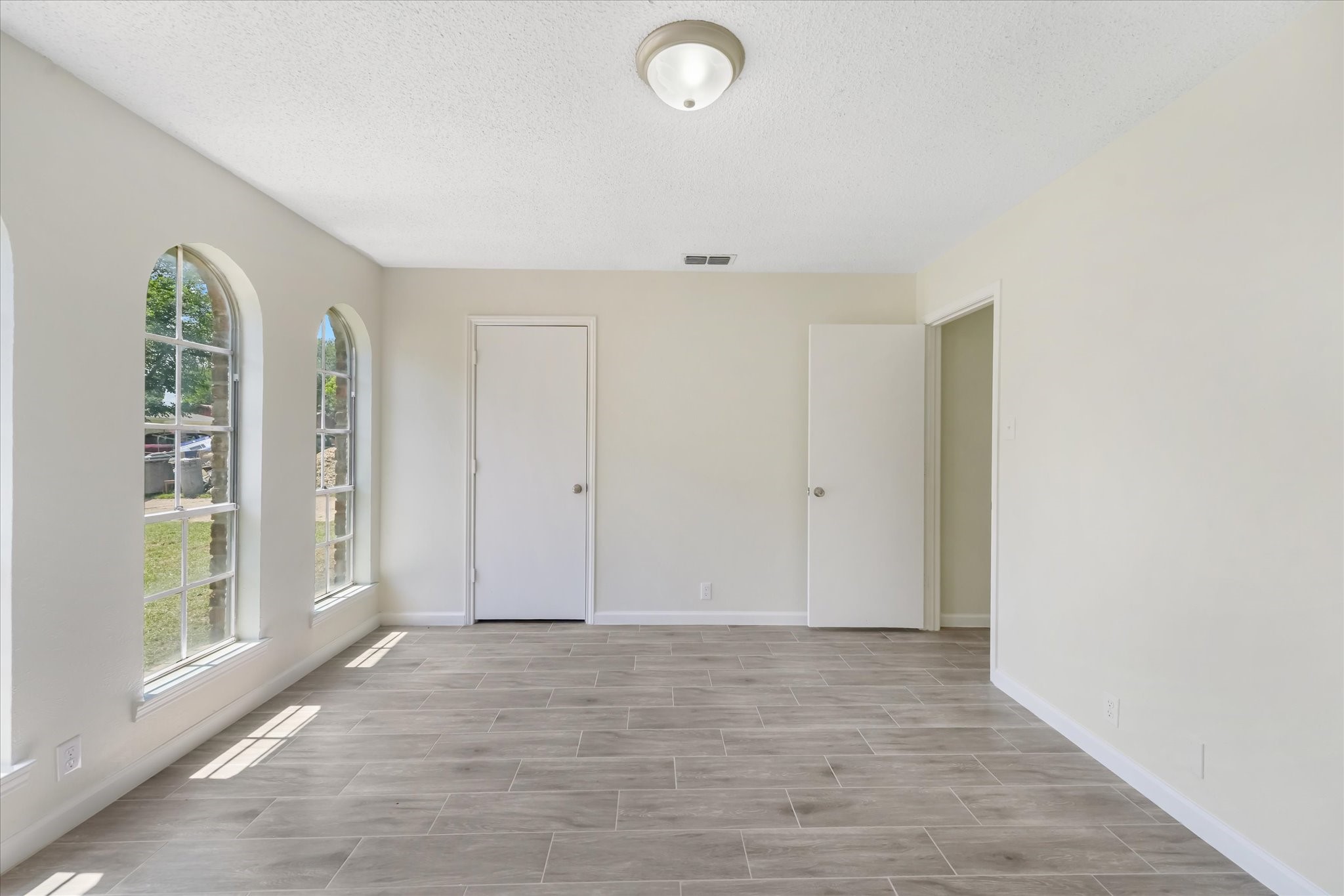 2004 Pebblecreek Drive Cleburne TX 76033