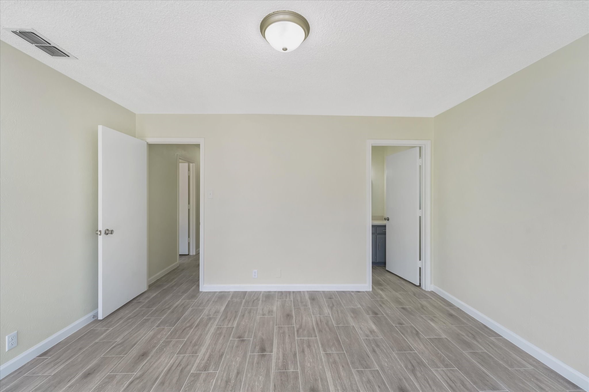 2004 Pebblecreek Drive Cleburne TX 76033