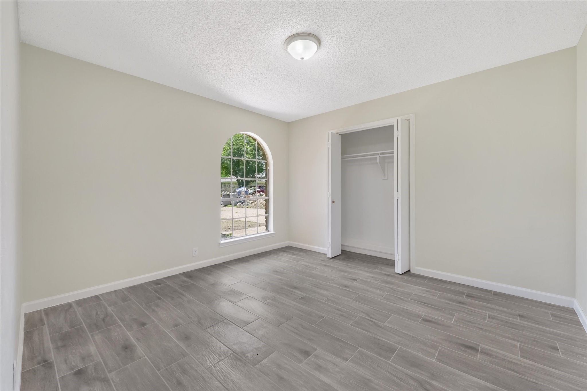 2004 Pebblecreek Drive Cleburne TX 76033