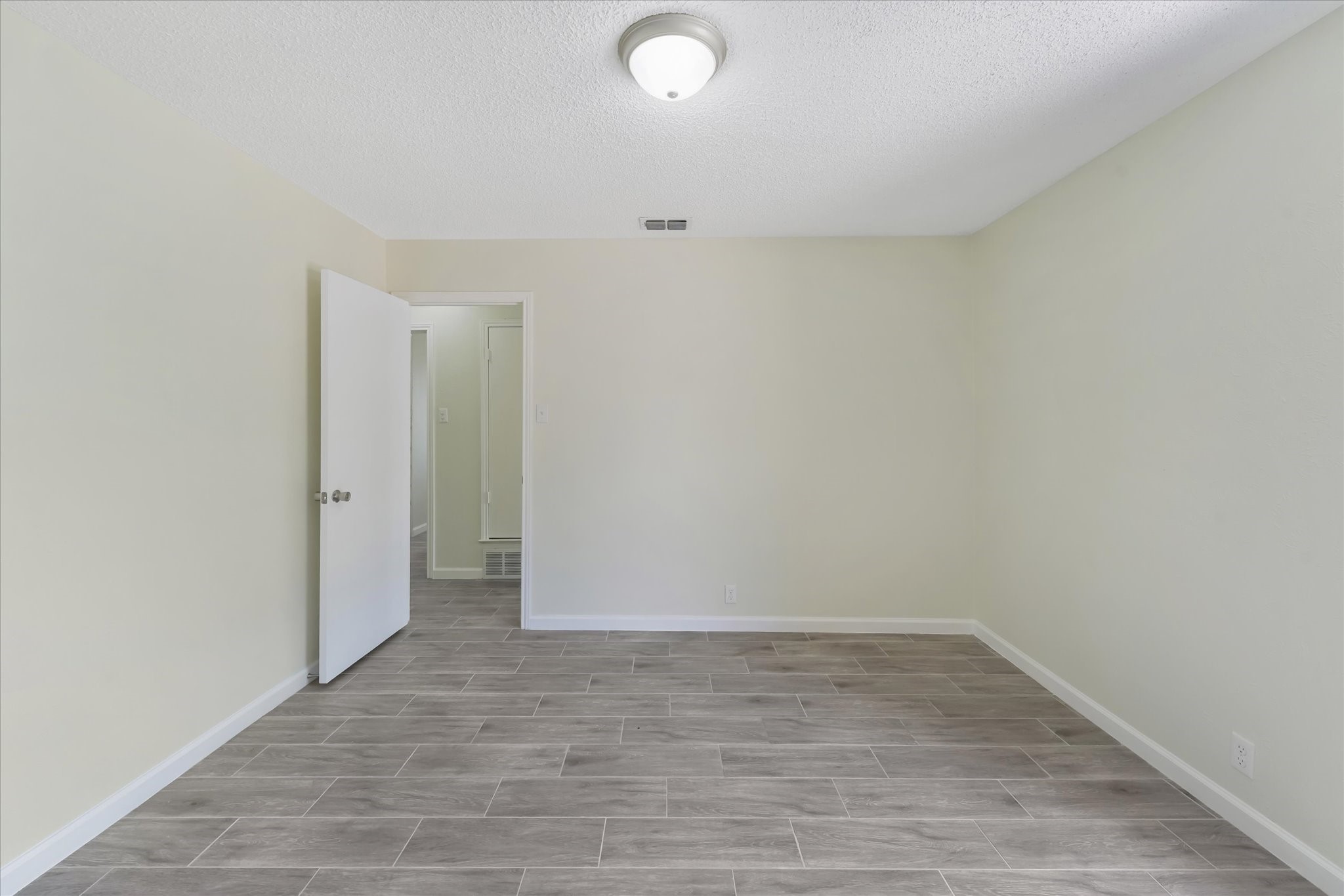 2004 Pebblecreek Drive Cleburne TX 76033