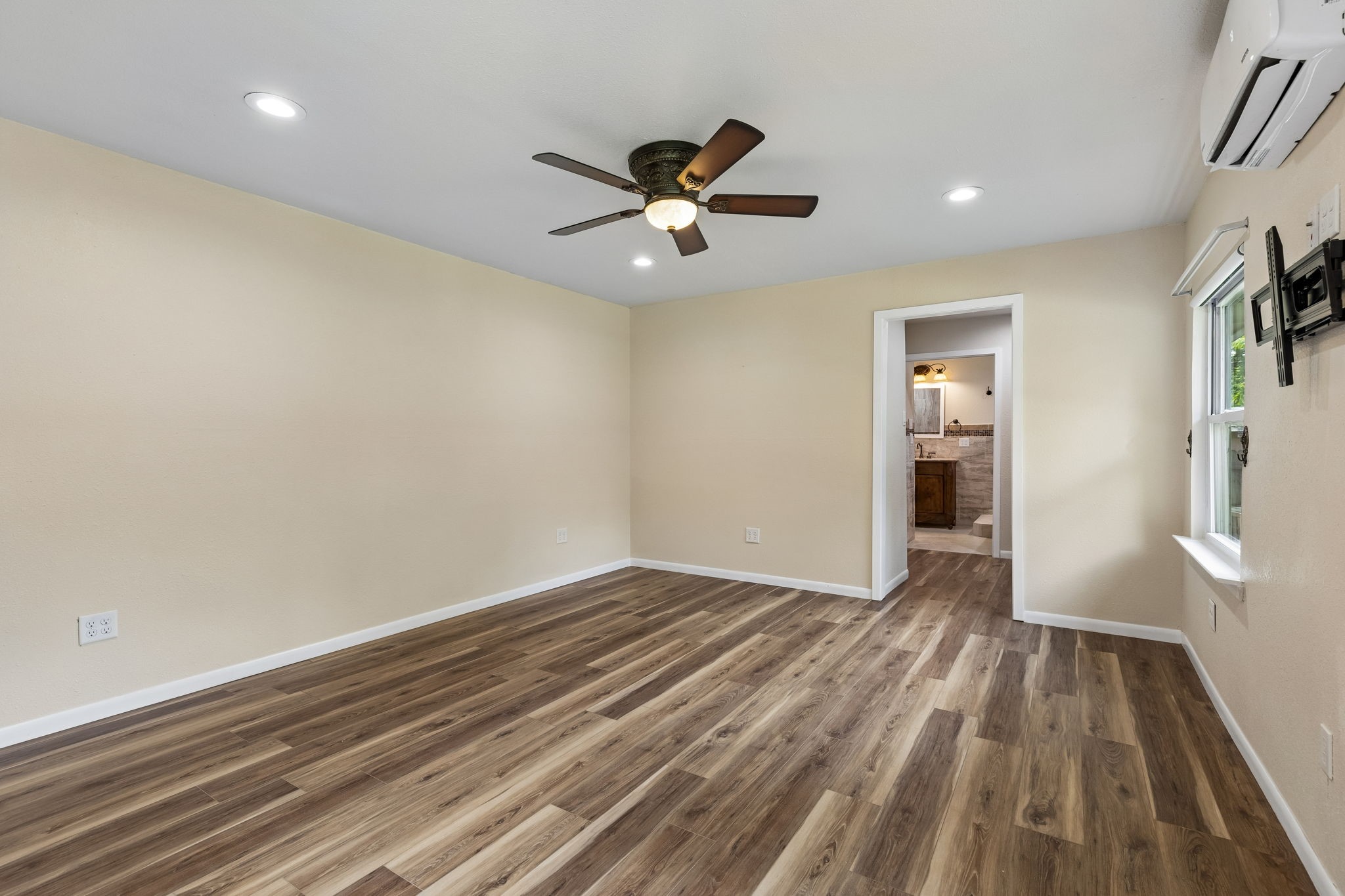 4812 Hollowbrook Road Fort Worth TX 76103