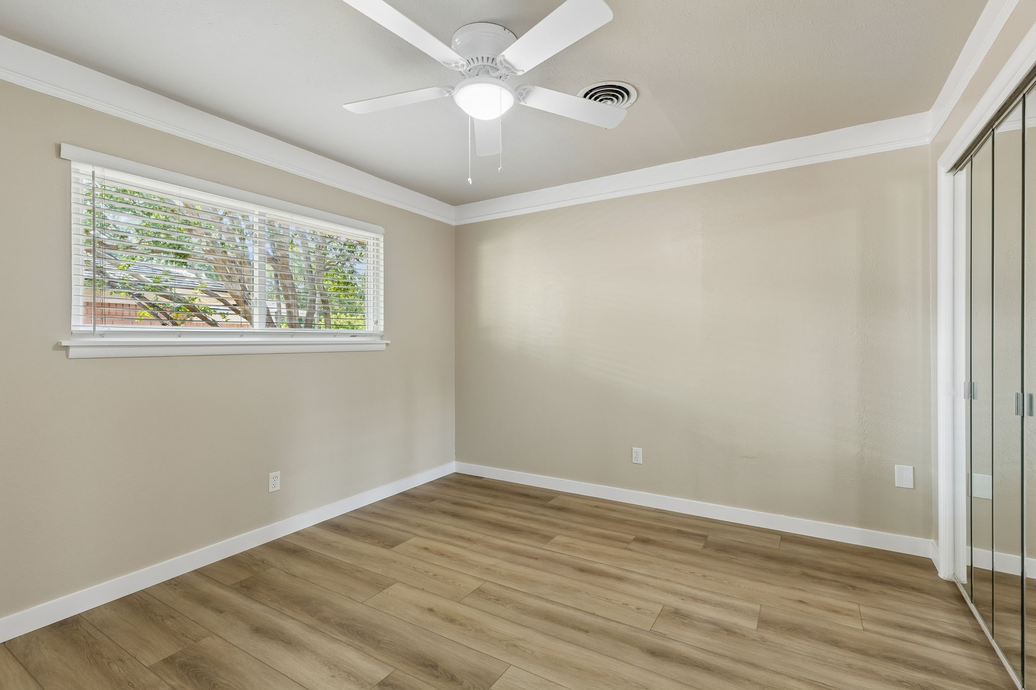 4812 Hollowbrook Road Fort Worth TX 76103