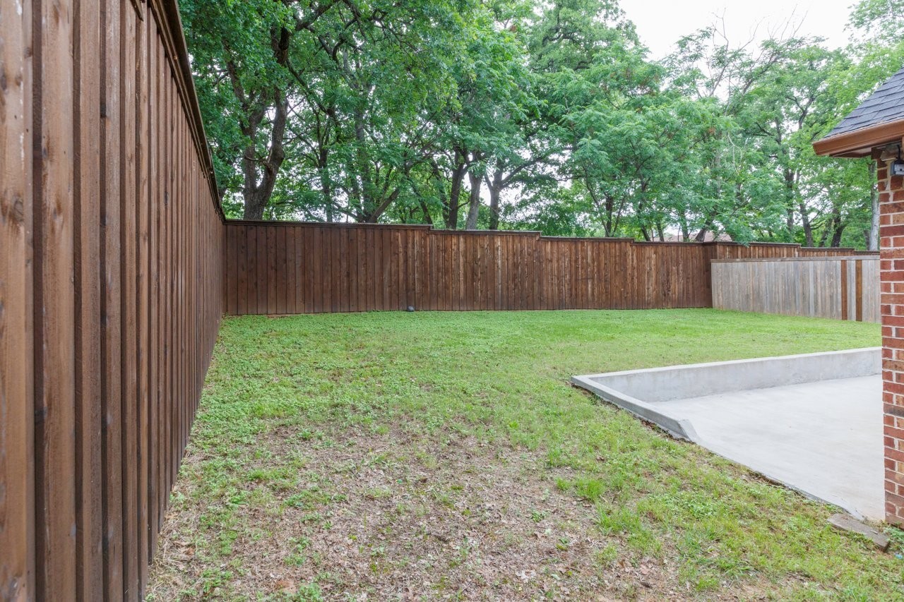 2505 Edd Road Dallas TX 75253