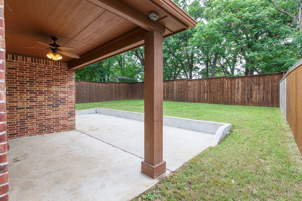 2505 Edd Road Dallas TX 75253