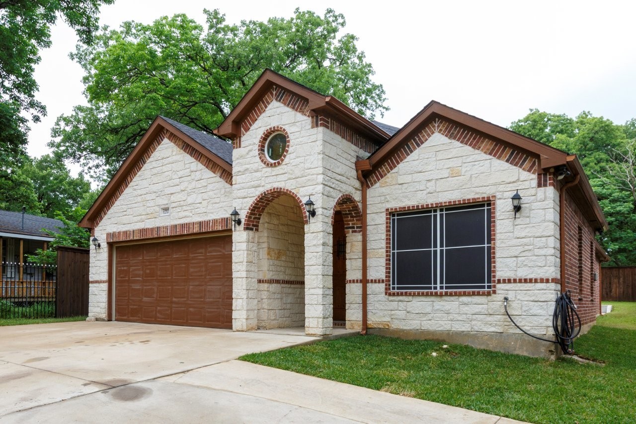 2505 Edd Road Dallas TX 75253