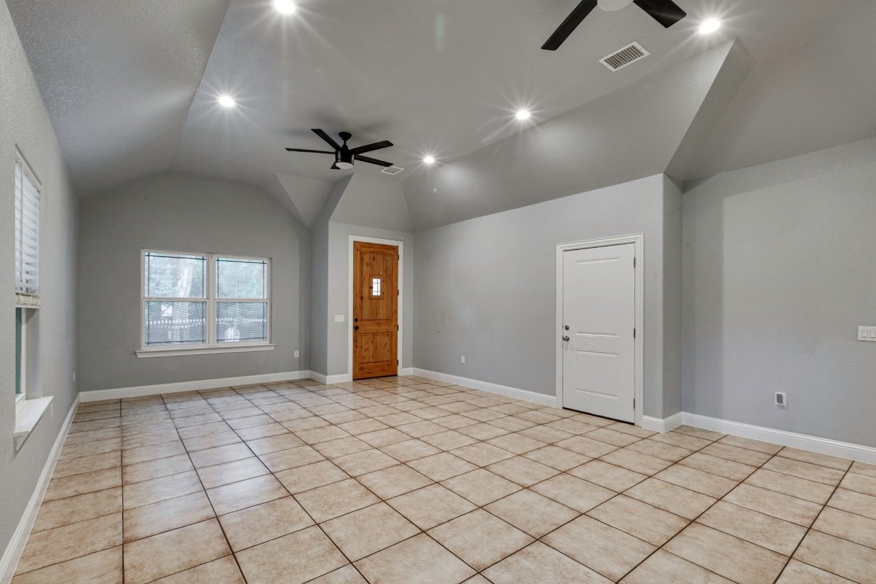 2505 Edd Road Dallas TX 75253