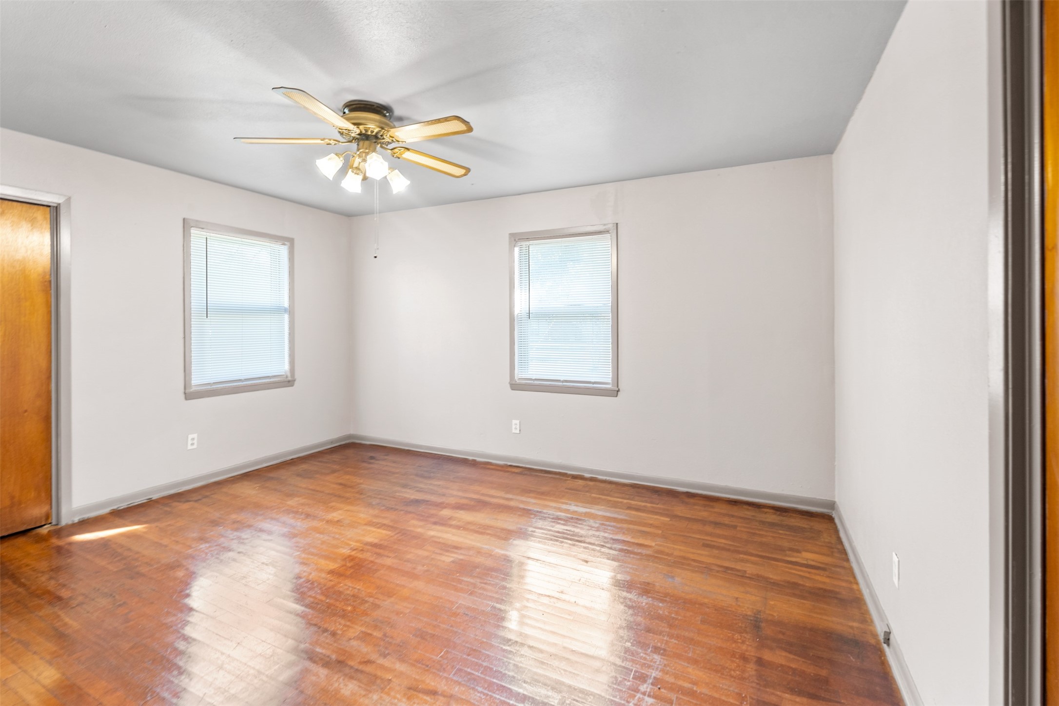603 E Market Street Mabank TX 75147