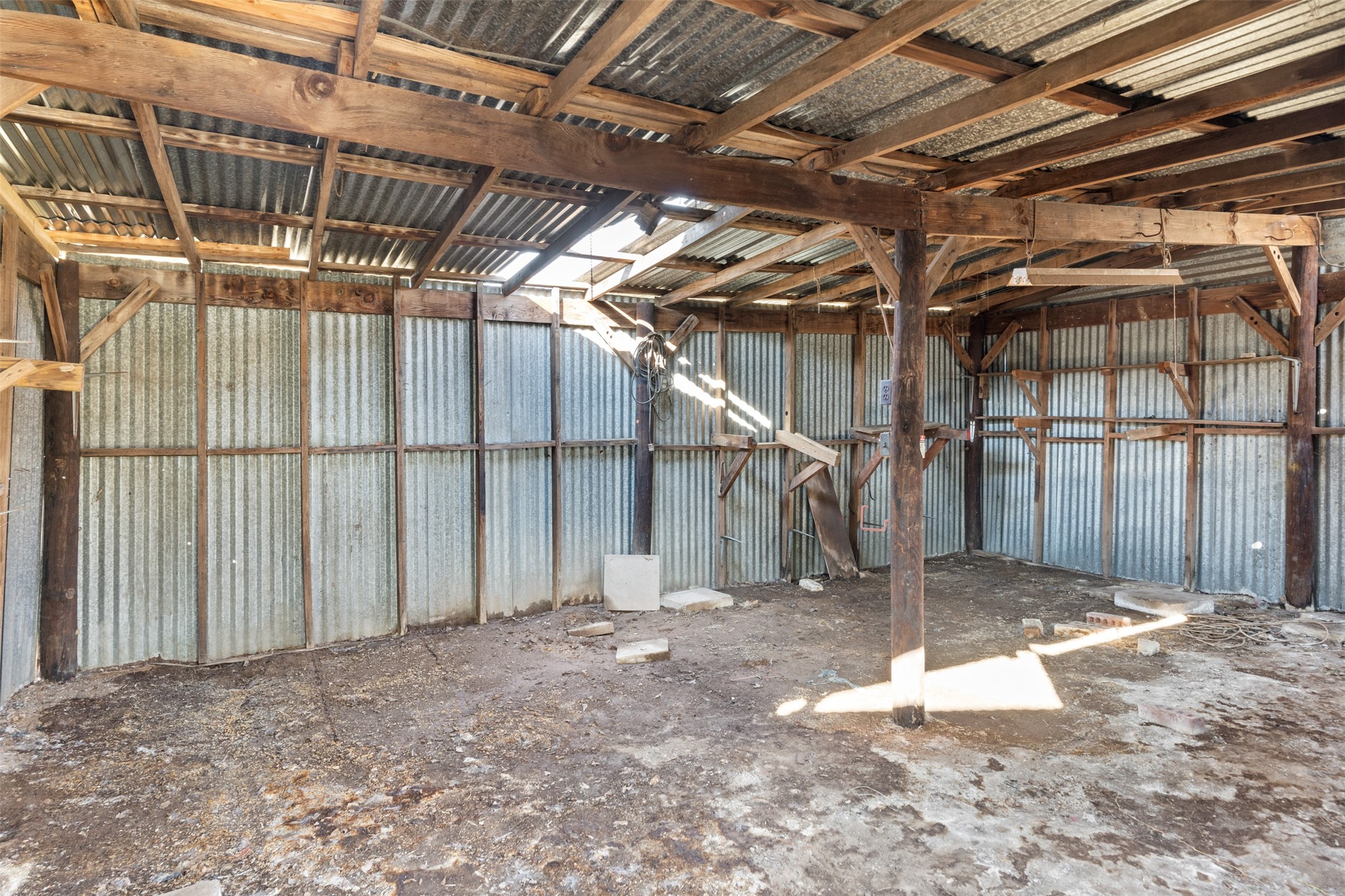 603 E Market Street Mabank TX 75147