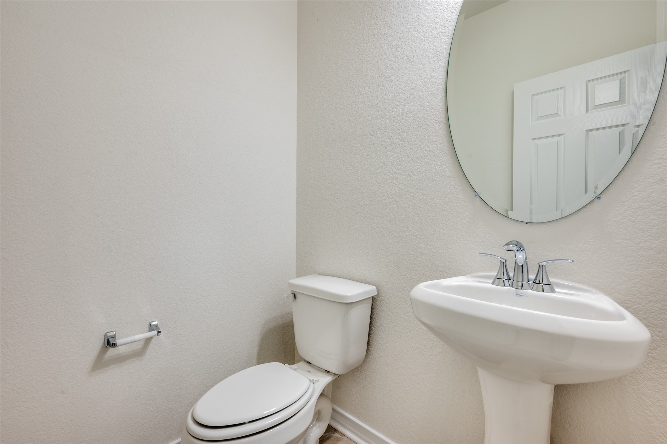 2704 Goldfinch Drive Denton TX 76205