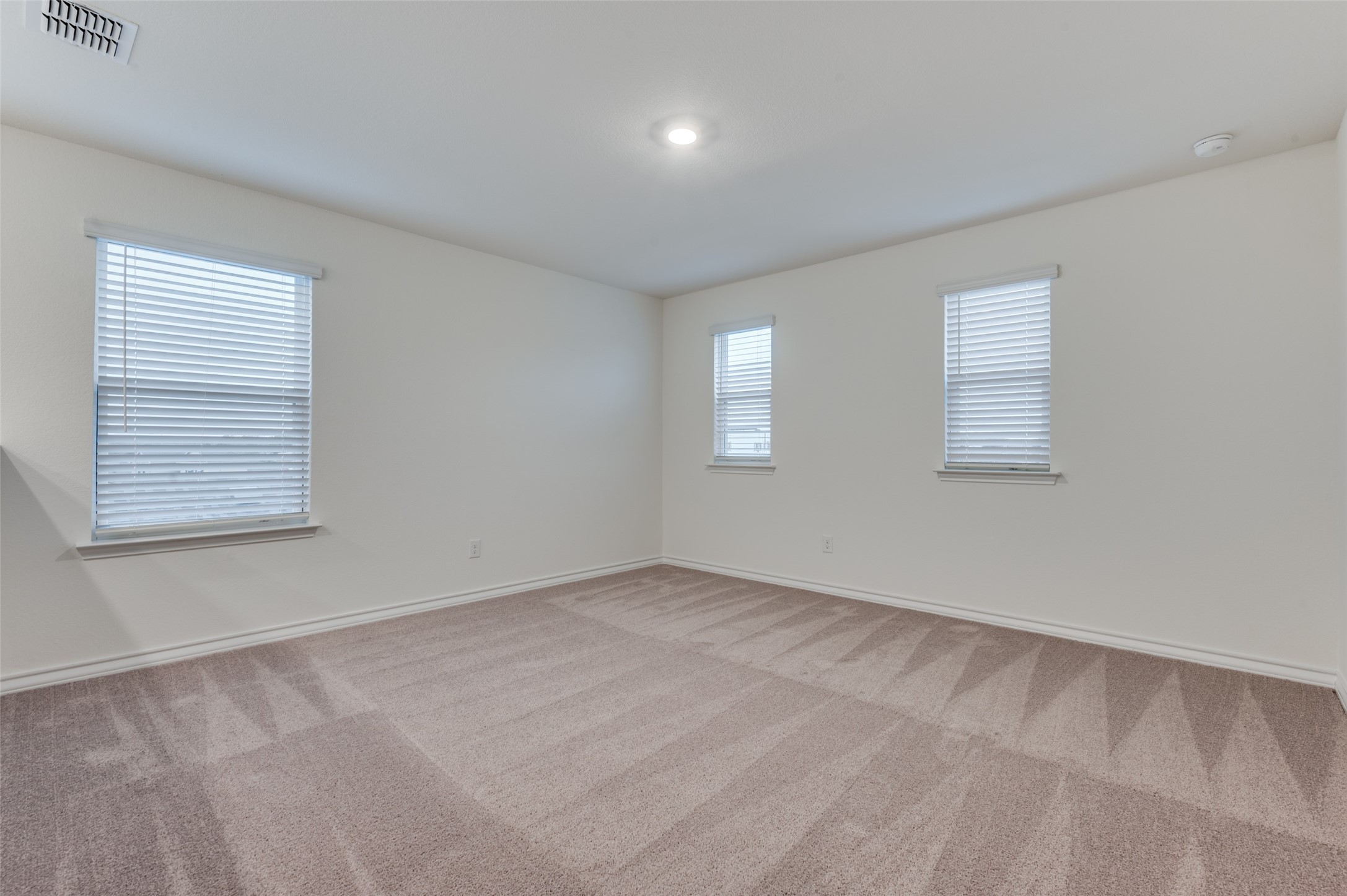 2704 Goldfinch Drive Denton TX 76205