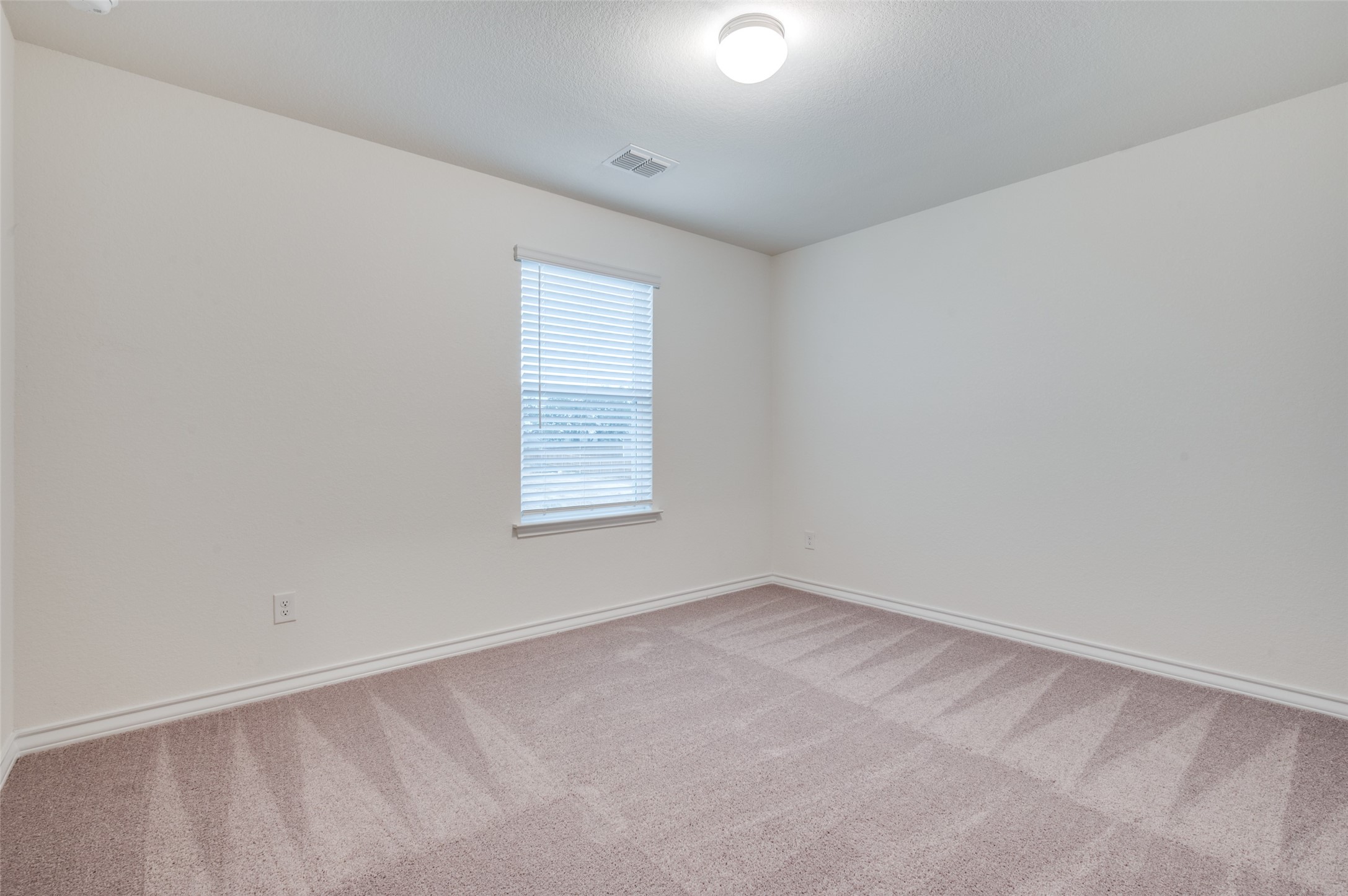 2704 Goldfinch Drive Denton TX 76205