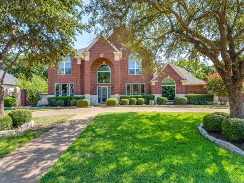 1605 Arborcreek Trail Mansfield TX 76063
