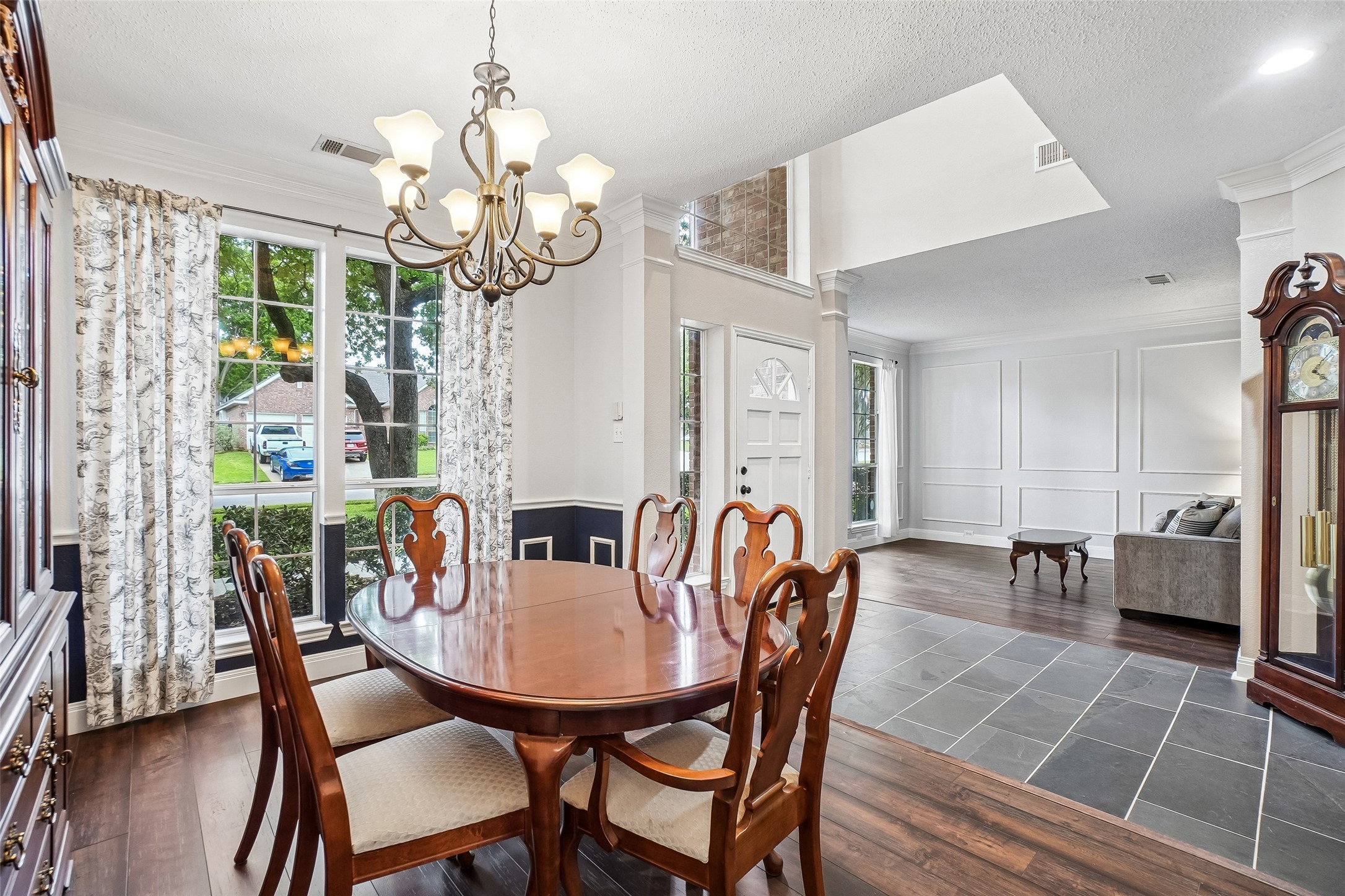 2809 Stonehurst Drive Grapevine TX 76051