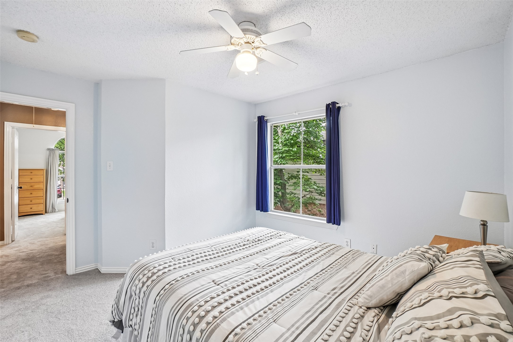 2809 Stonehurst Drive Grapevine TX 76051