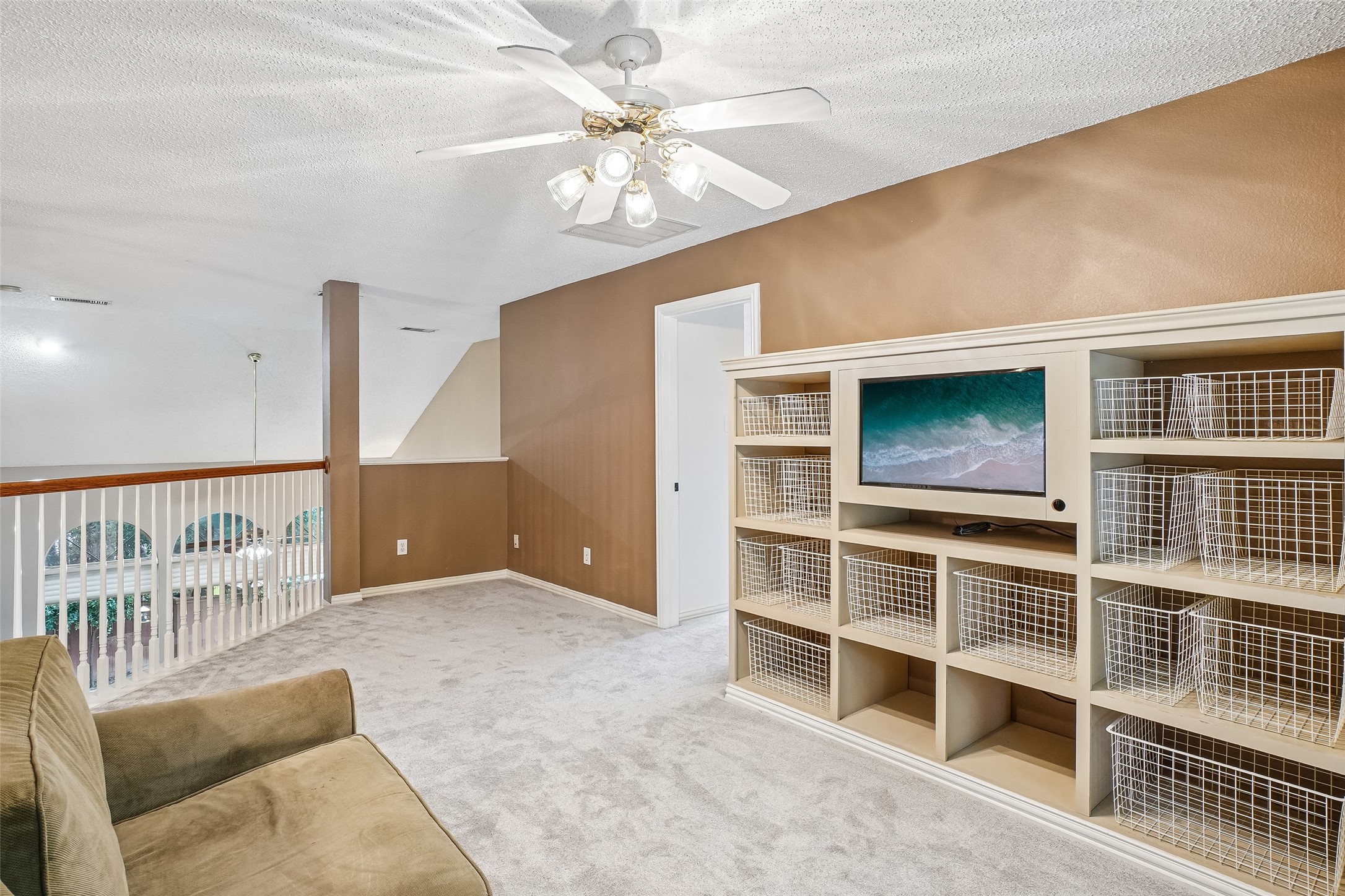 2809 Stonehurst Drive Grapevine TX 76051