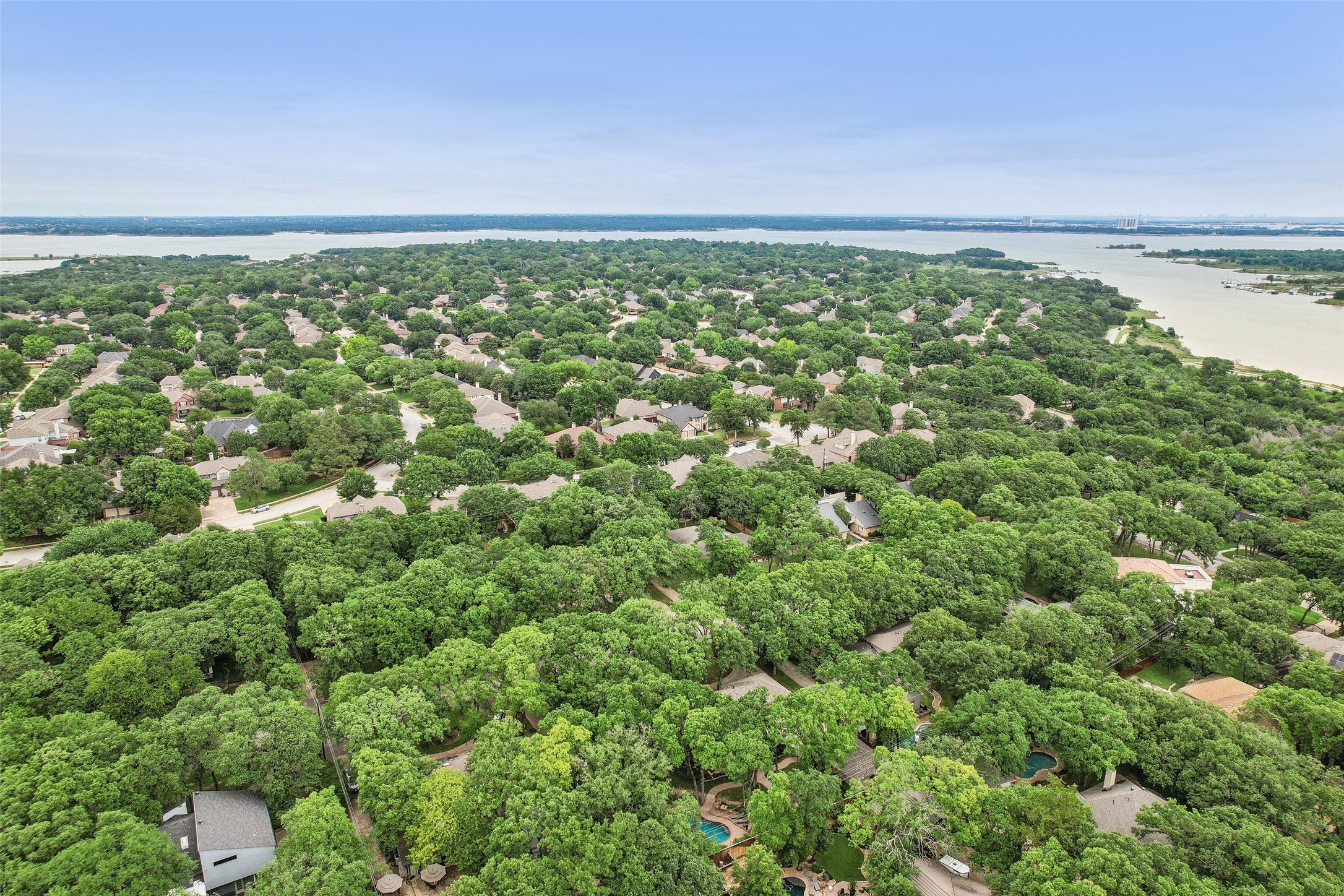 2809 Stonehurst Drive Grapevine TX 76051
