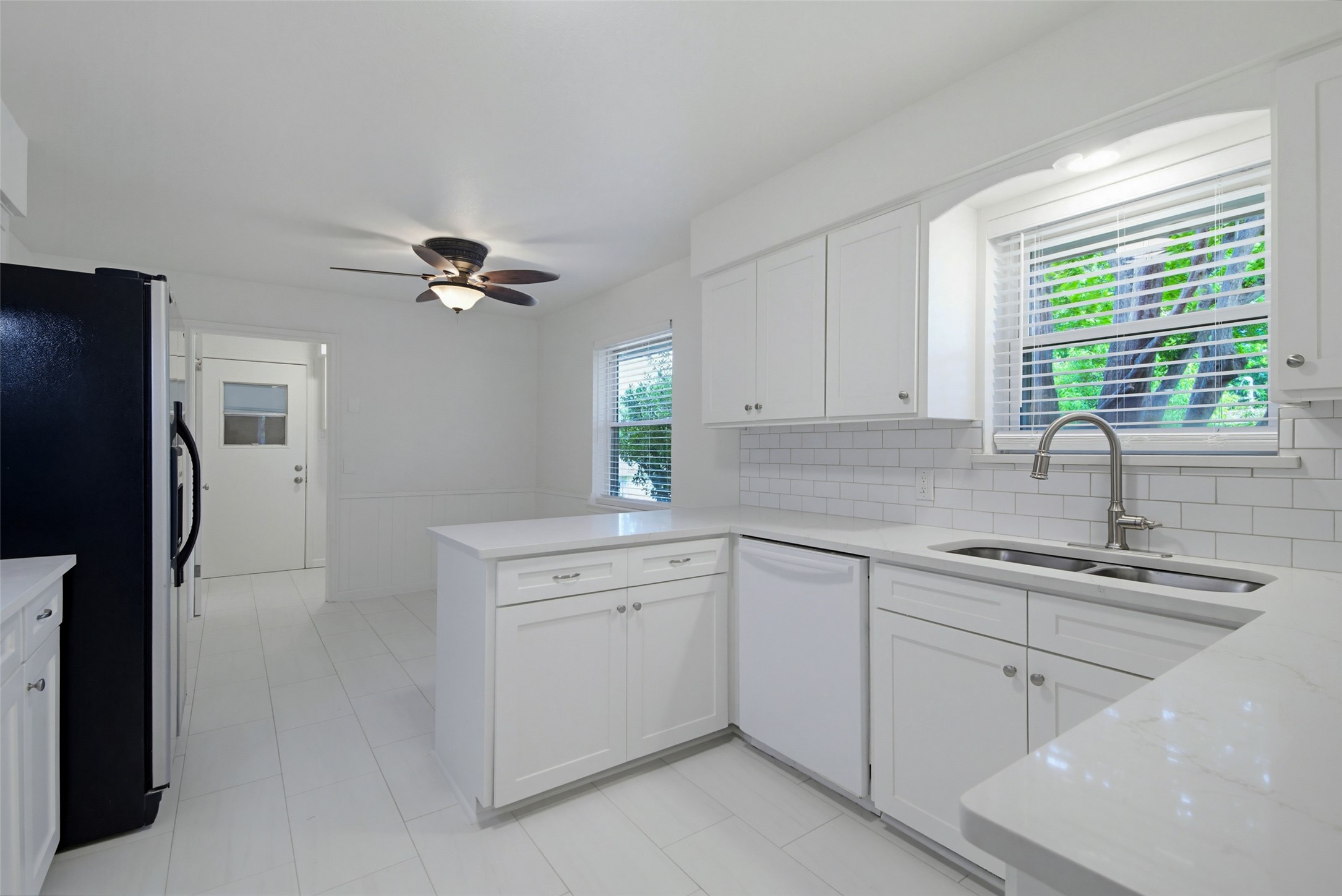 3705 Tulane Circle Garland TX 75043