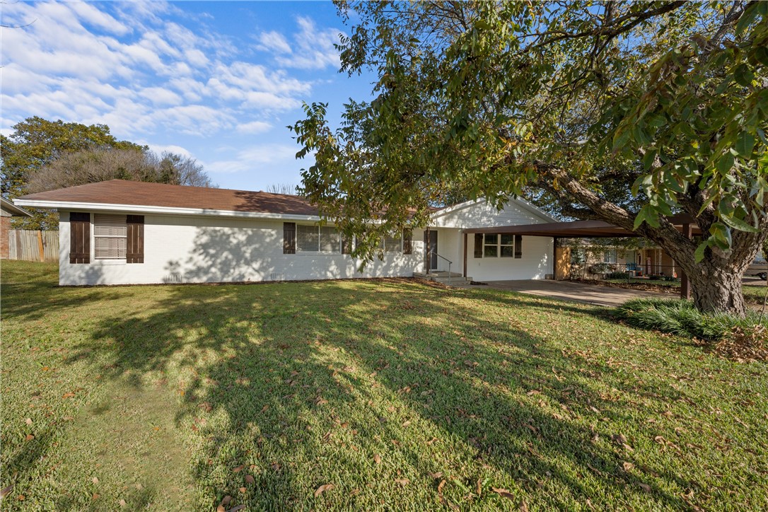 411 W Lyndale Avenue Robinson TX 76706