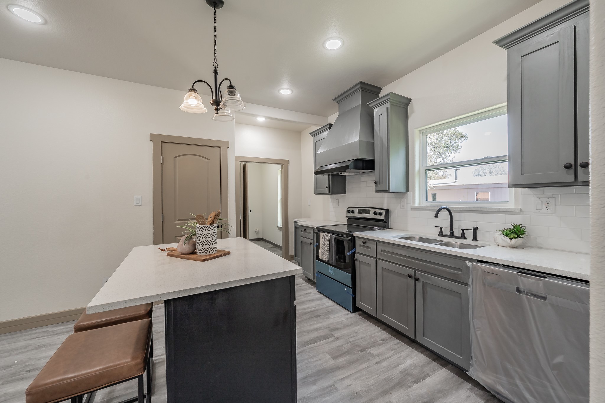 2515 Coyote Trail Granbury TX 76048