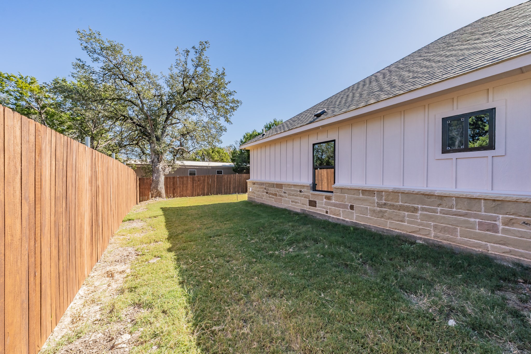 2515 Coyote Trail Granbury TX 76048