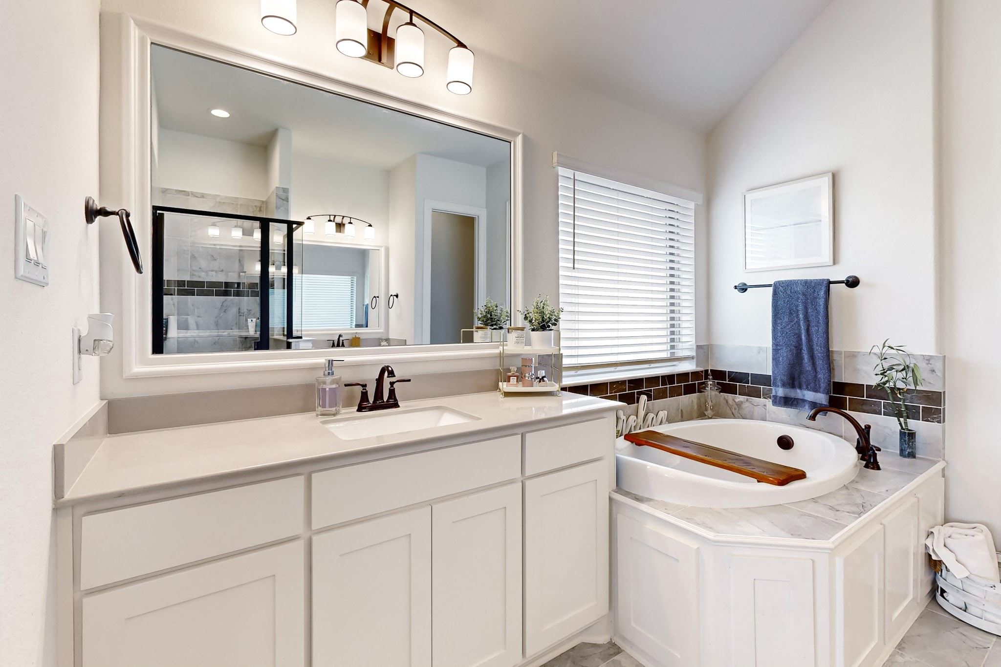 228 Lone Star Drive Waxahachie TX 75165