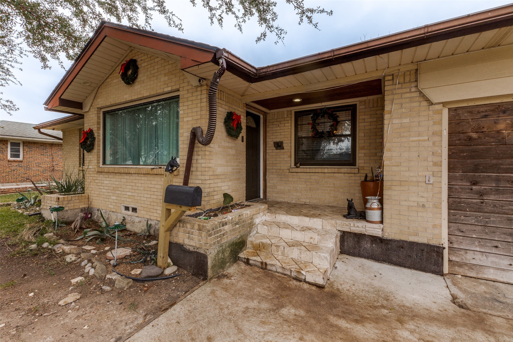 11103 Tascosa Street Dallas TX 75228