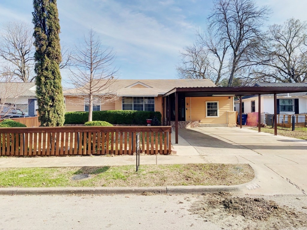9934 Constance Street Dallas TX 75220