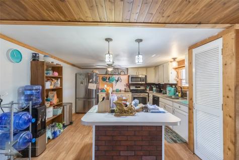 10001 County Road 379 Hawley TX 79525